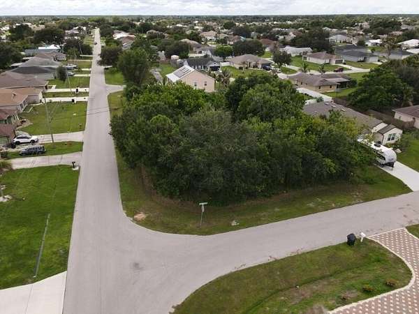0.29 Acres of Residential Land for Sale in Port St. Lucie, Florida