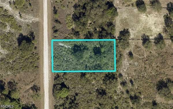 0.5 Acres of Residential Land for Sale in Lehigh Acres, Florida