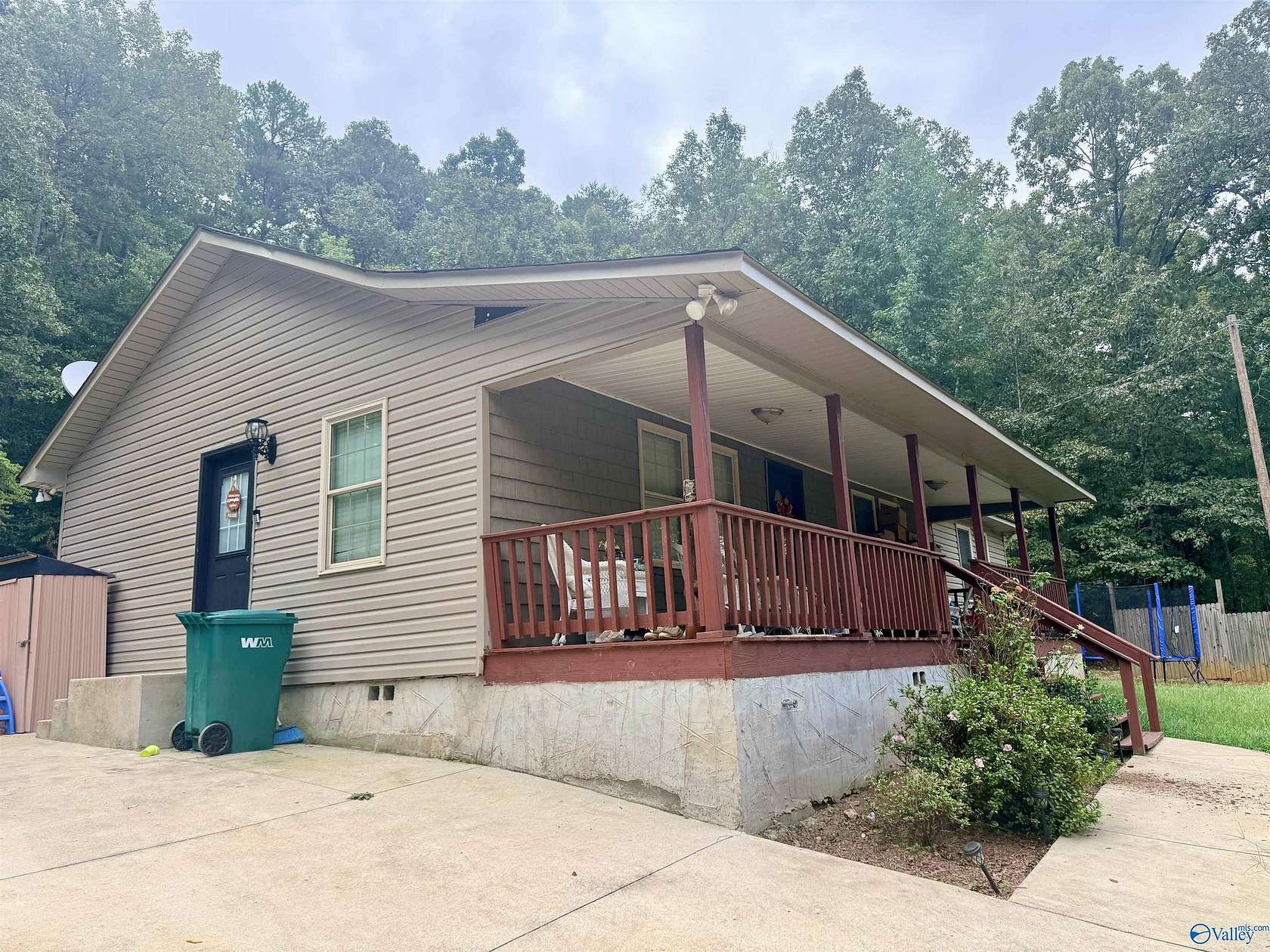 2 Acres of Land with Home for Sale in Piedmont, Alabama