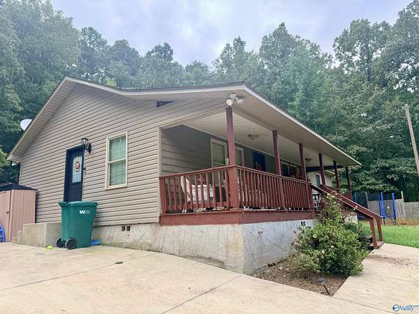 2 Acres of Land with Home for Sale in Piedmont, Alabama