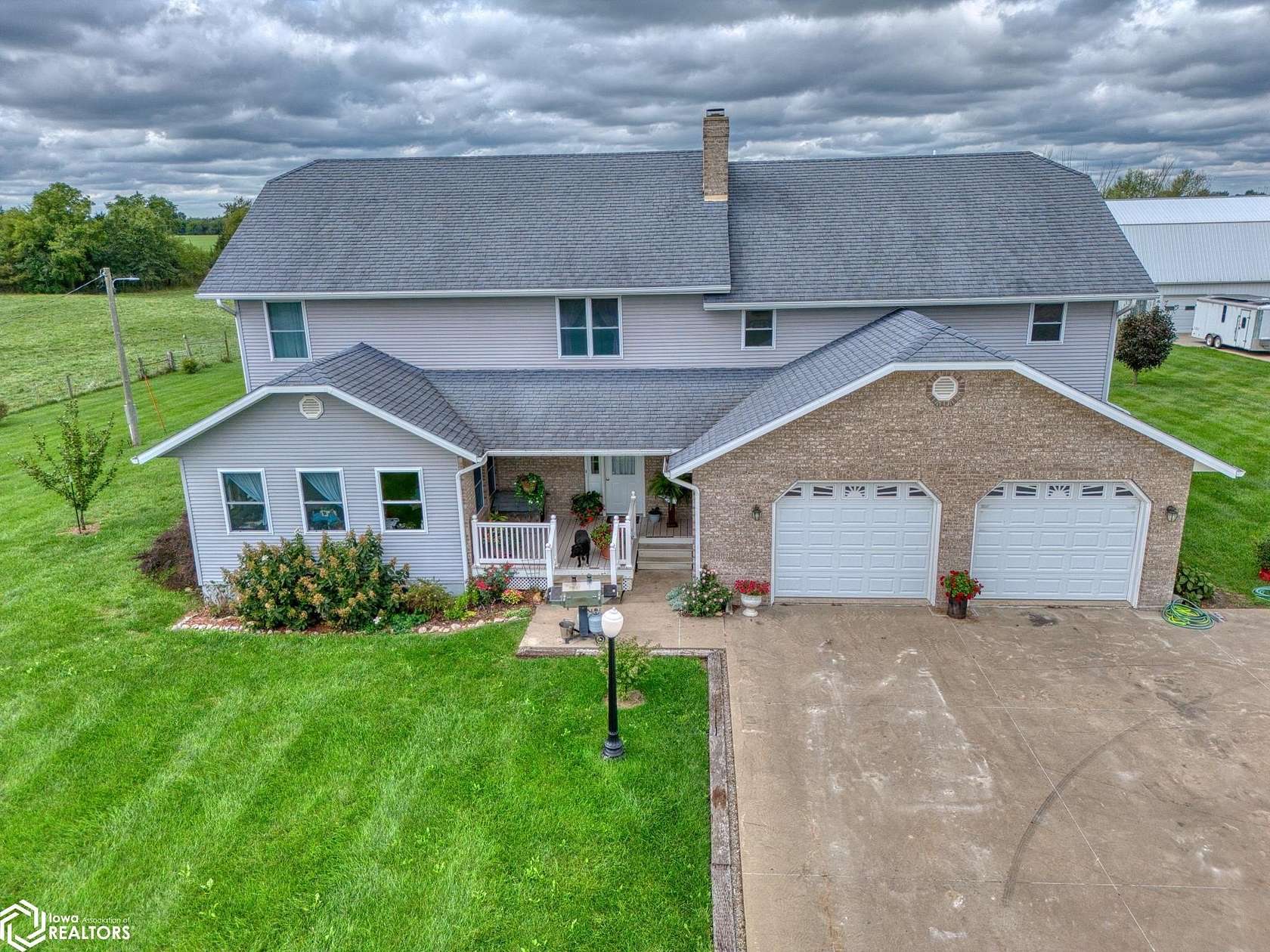 51.8 Acres of Land with Home for Sale in Bloomfield, Iowa
