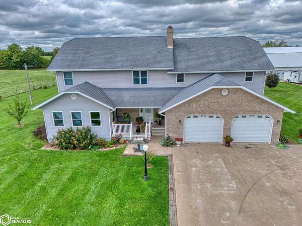 51.8 Acres of Land with Home for Sale in Bloomfield, Iowa