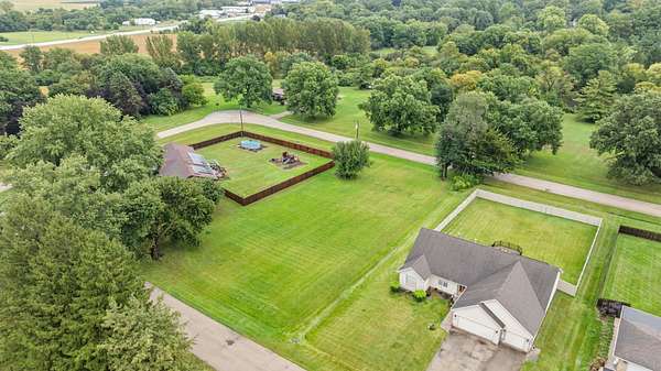 0.48 Acres of Residential Land for Sale in Rockford, Illinois