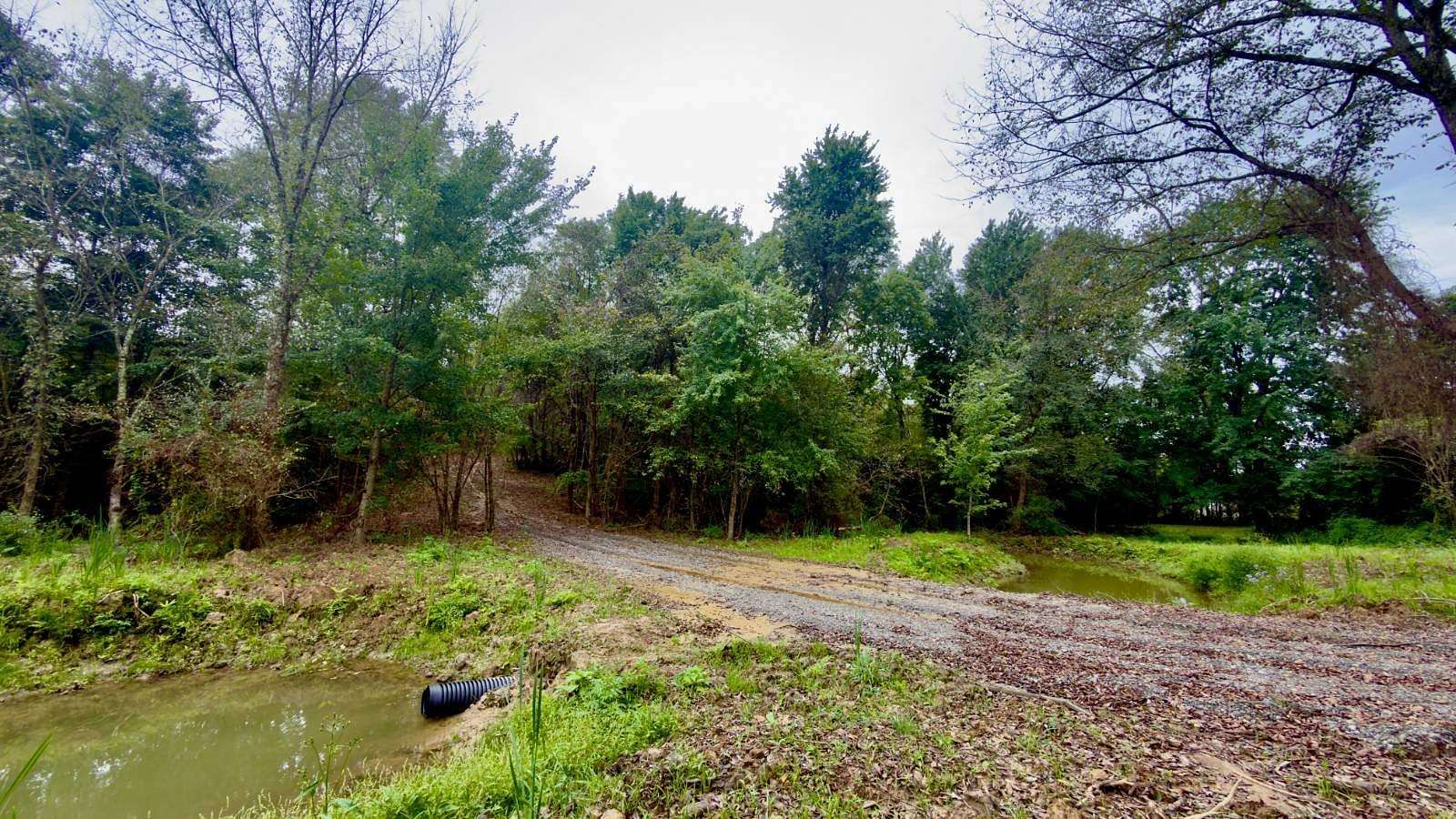 5 Acres of Residential Land for Sale in Hamden, Ohio