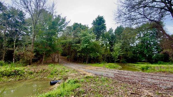 5 Acres of Residential Land for Sale in Hamden, Ohio