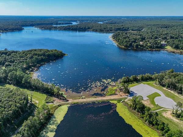 1.17 Acres of Residential Land for Sale in DeFuniak Springs, Florida