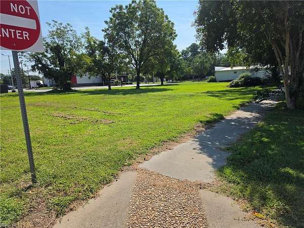 0.21 Acres of Commercial Land for Sale in West Point, Virginia