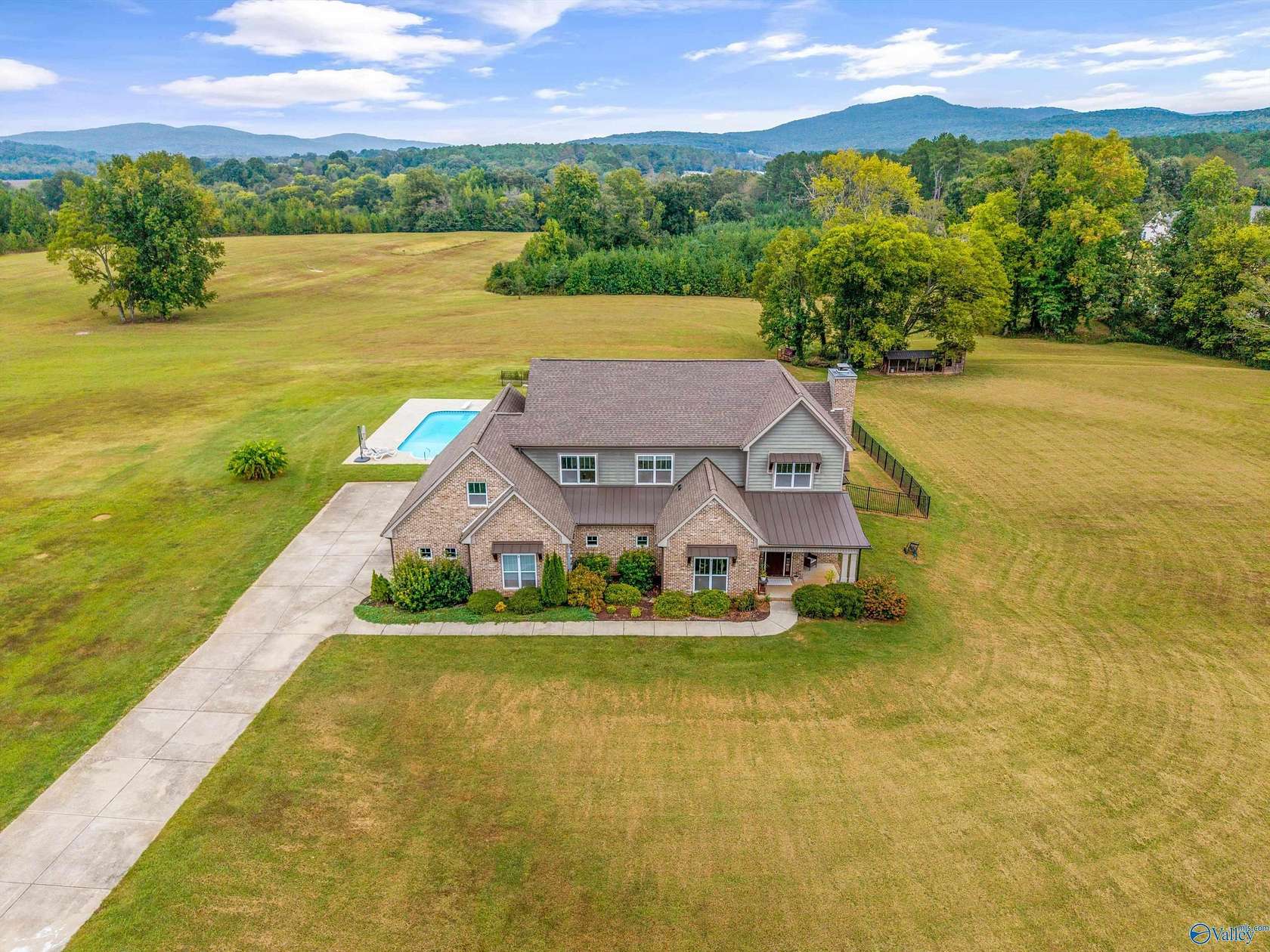 4.8 Acres of Land with Home for Sale in Gurley, Alabama