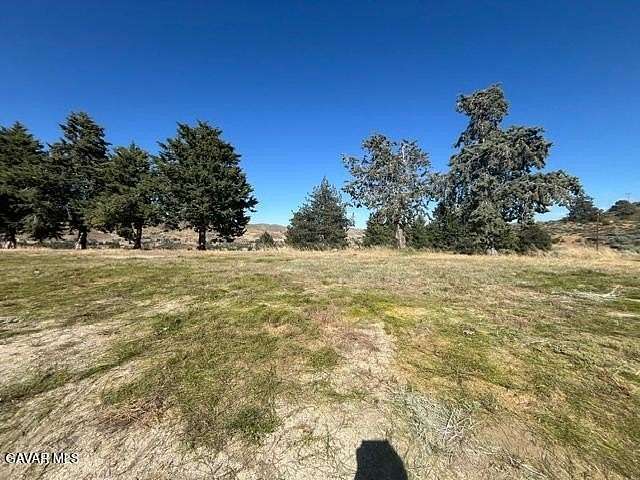 2.16 Acres of Residential Land for Sale in Leona Valley, California