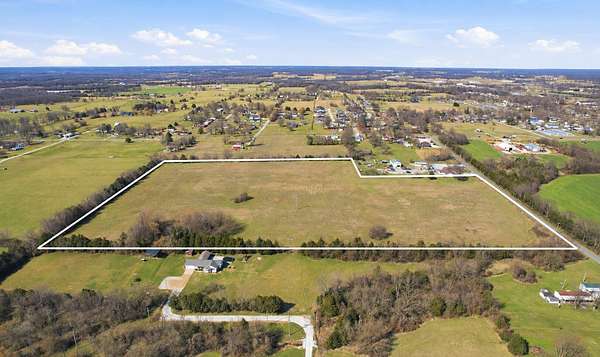 22 Acres of Agricultural Land for Sale in Buffalo, Missouri