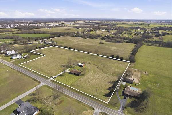 8.63 Acres of Land with Home for Sale in Buffalo, Missouri