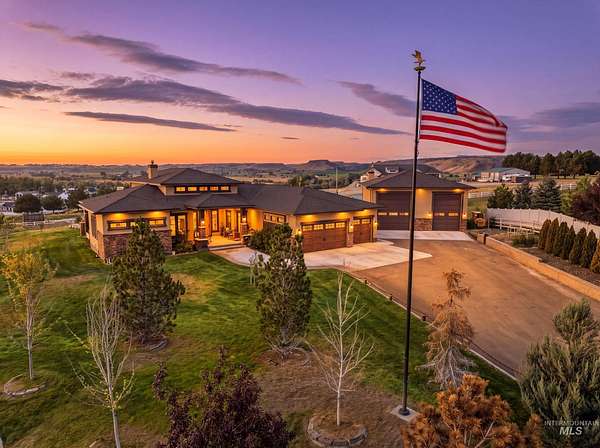 3 Acres of Land with Home for Sale in Marsing, Idaho