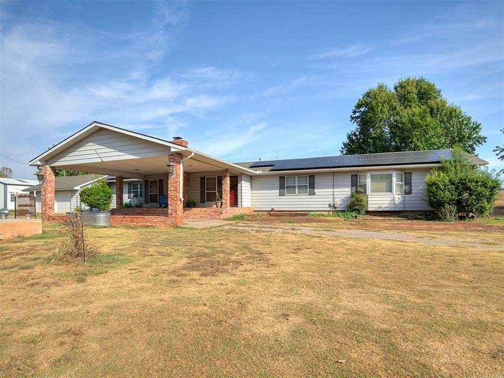 2.5 Acres of Land with Home for Sale in Blanchard, Oklahoma