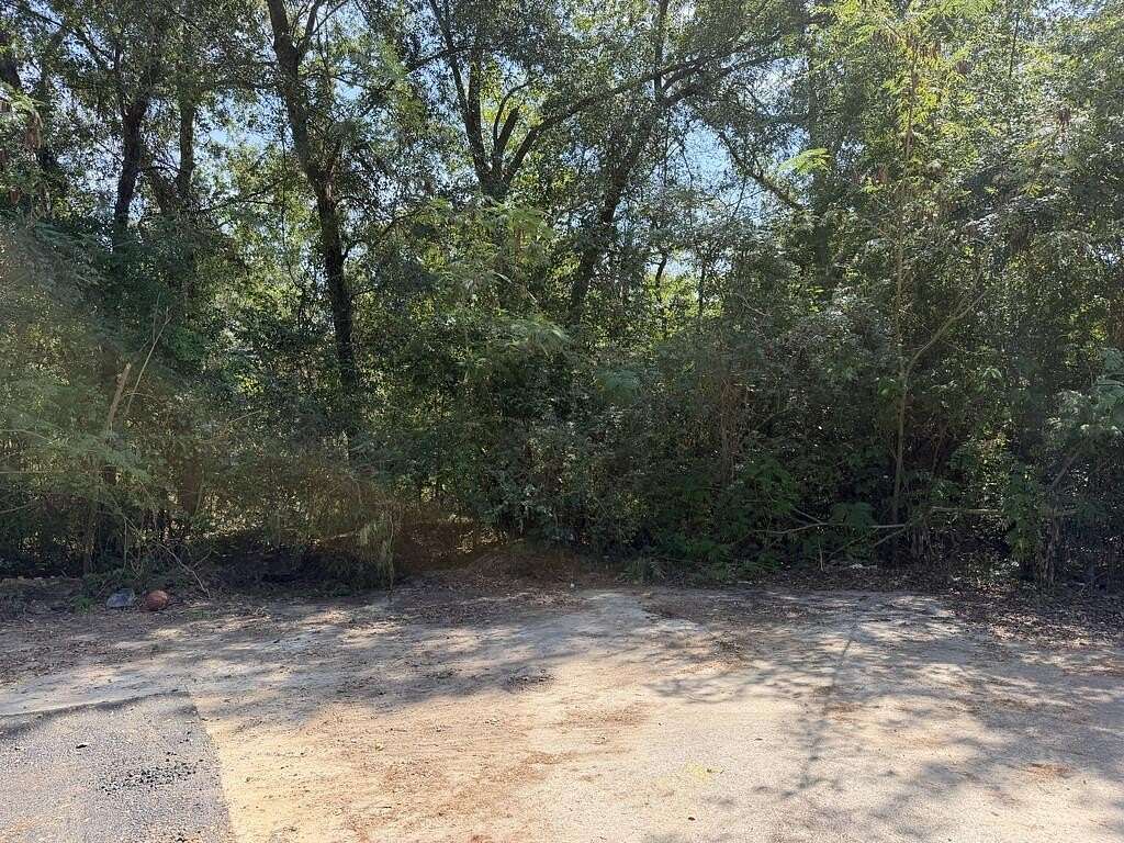 0.36 Acres of Residential Land for Sale in Lufkin, Texas