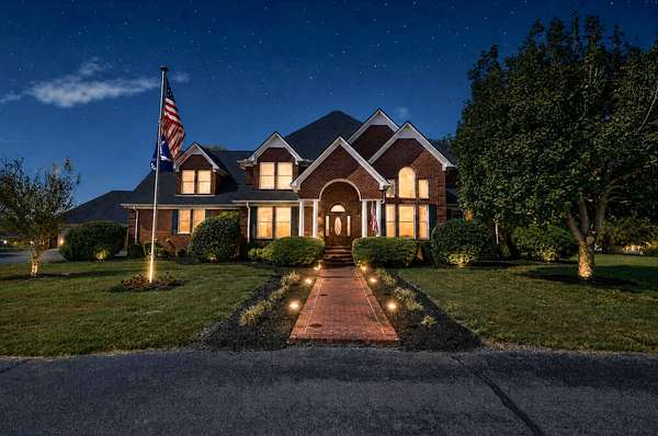 4.2 Acres of Land with Home for Sale in Shelbyville, Tennessee