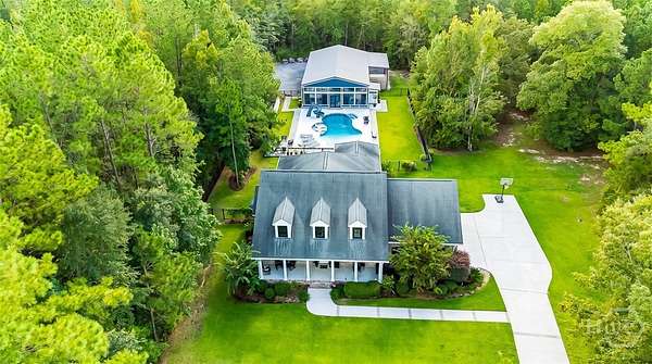 5 Acres of Land with Home for Sale in Pembroke, Georgia