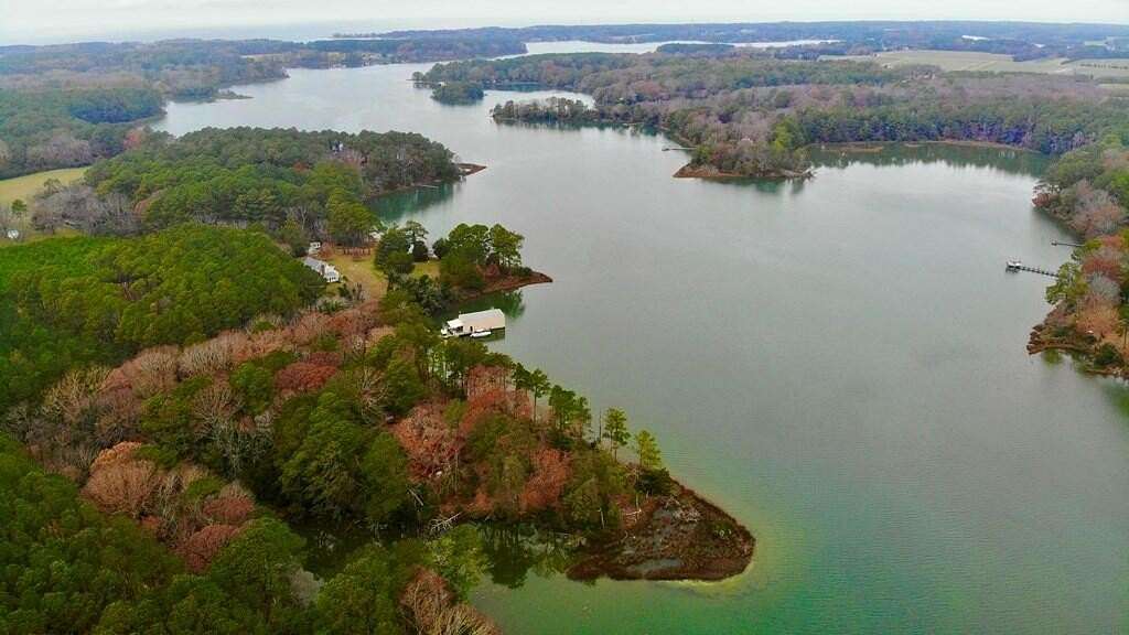 2.67 Acres of Land with Home for Lease in Machipongo, Virginia