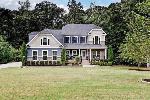 3 Acres of Land with Home for Sale in Williamsburg, Virginia