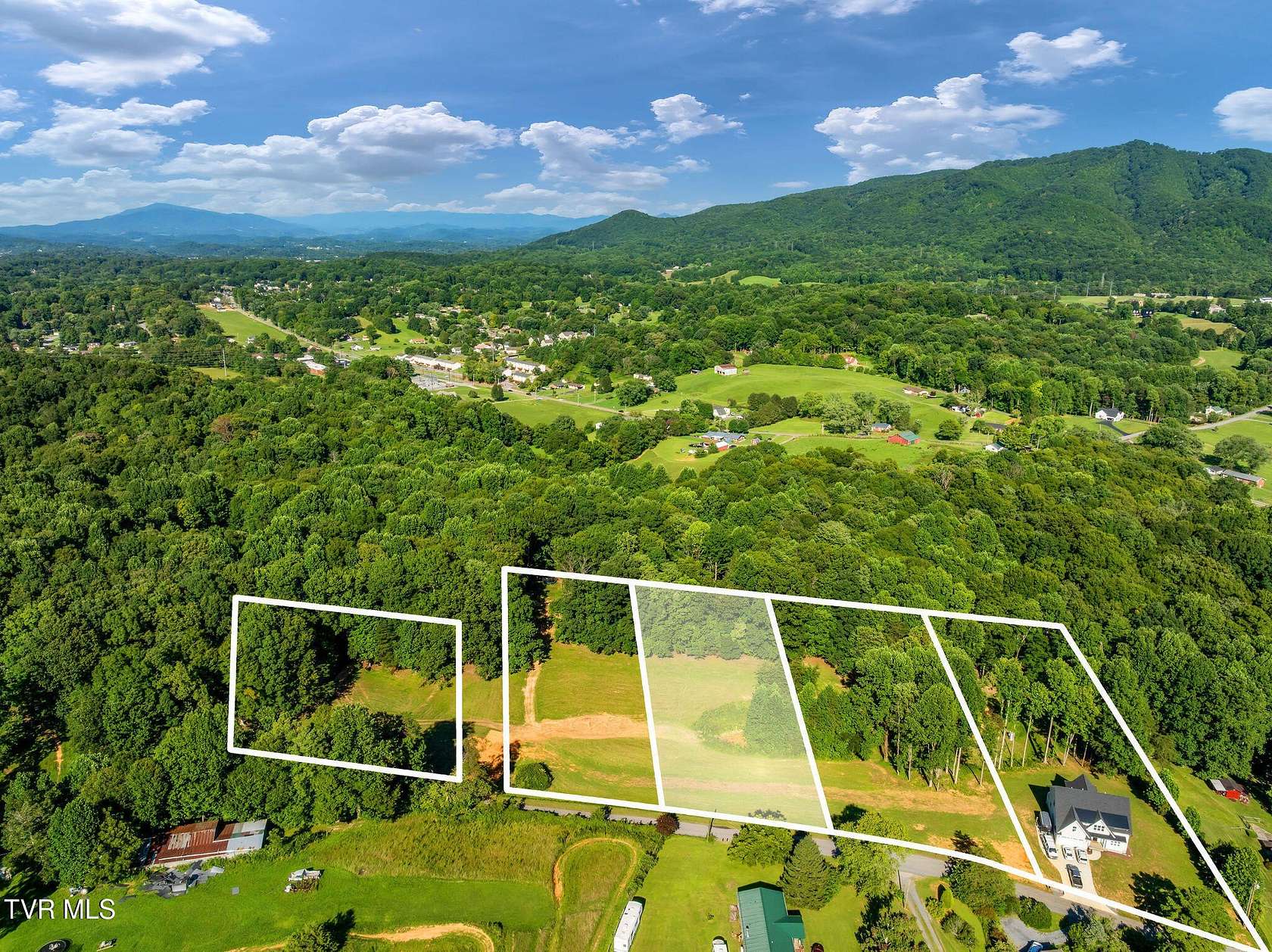 1 Acre of Residential Land for Sale in Johnson City, Tennessee