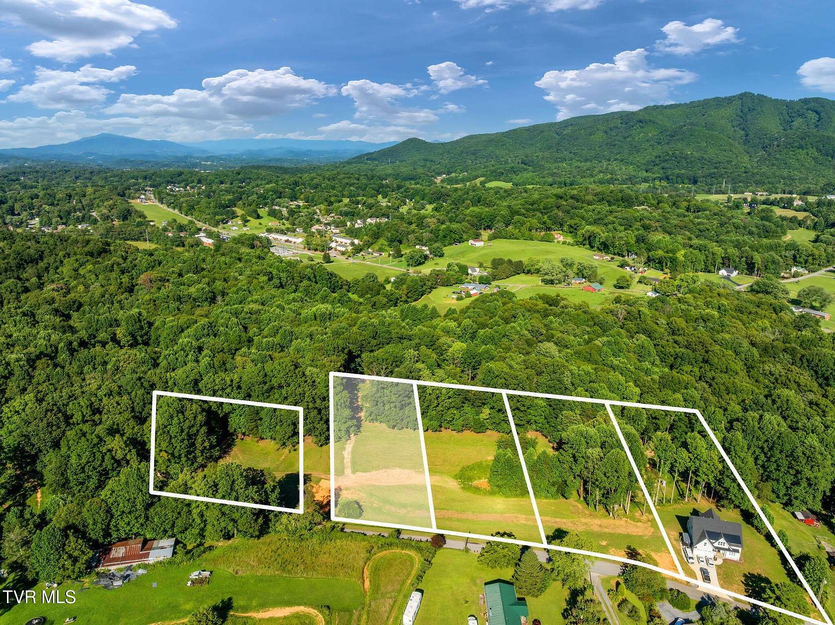 1 Acre of Residential Land for Sale in Johnson City, Tennessee