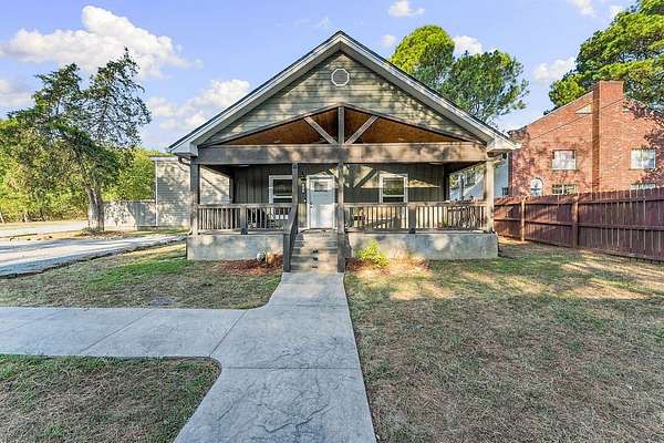4.22 Acres of Land with Home for Sale in Fayetteville, Arkansas