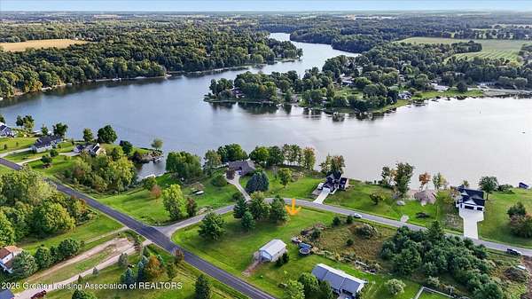 0.41 Acres of Land for Sale in Perrinton, Michigan