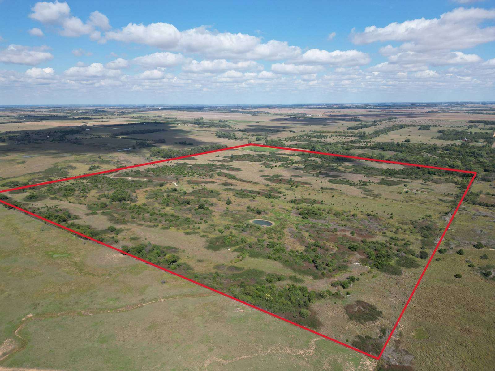 163 Acres of Land for Auction in Norwich, Kansas