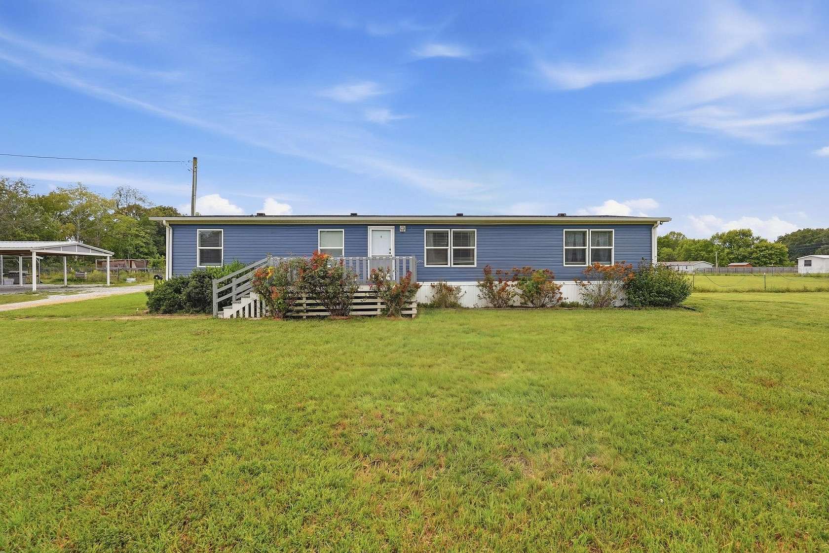 2.5 Acres of Land with Home for Sale in Cookeville, Tennessee
