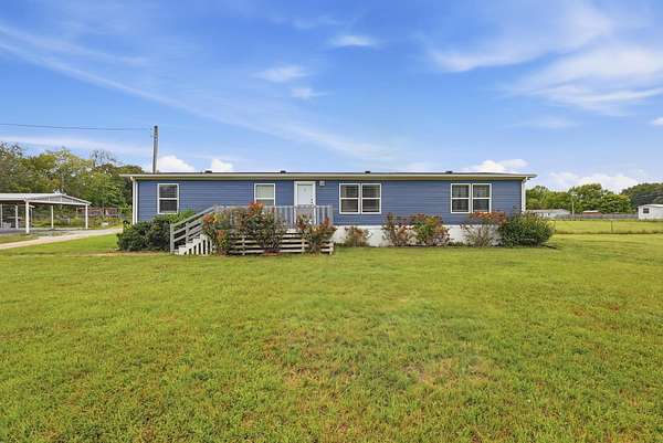 2.5 Acres of Land with Home for Sale in Cookeville, Tennessee