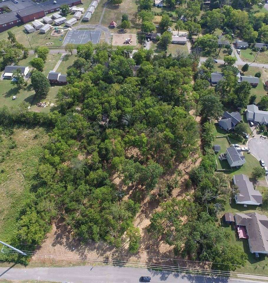 1.8 Acres of Residential Land for Auction in Madison, Tennessee