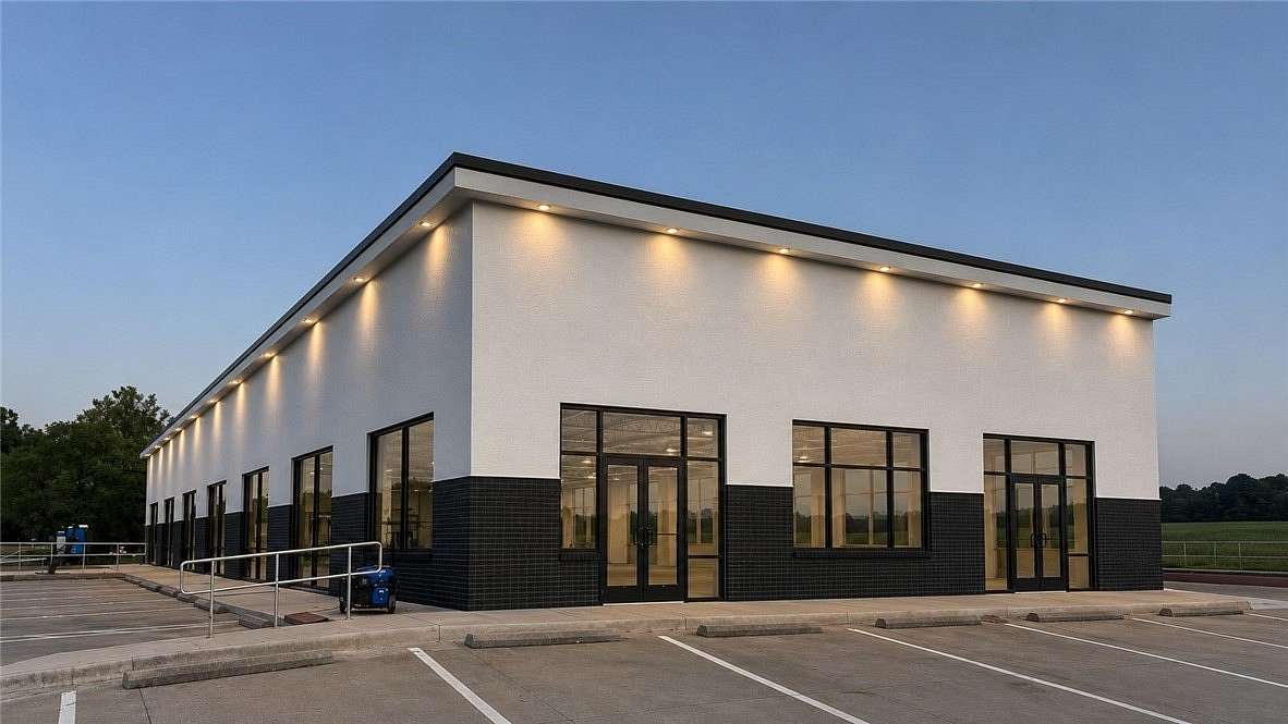 1.62 Acres of Improved Commercial Land for Lease in Springdale, Arkansas