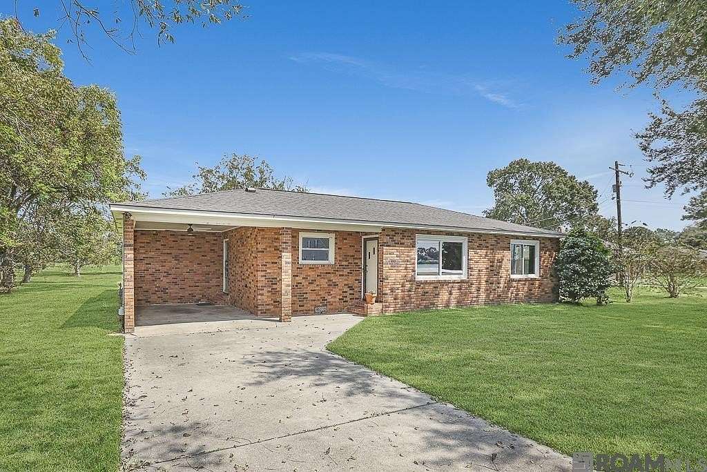 8.63 Acres of Land with Home for Sale in Jarreau, Louisiana