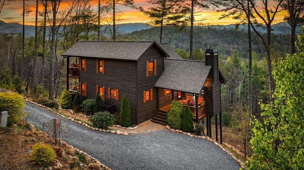 1.65 Acres of Land with Home for Sale in Blue Ridge, Georgia