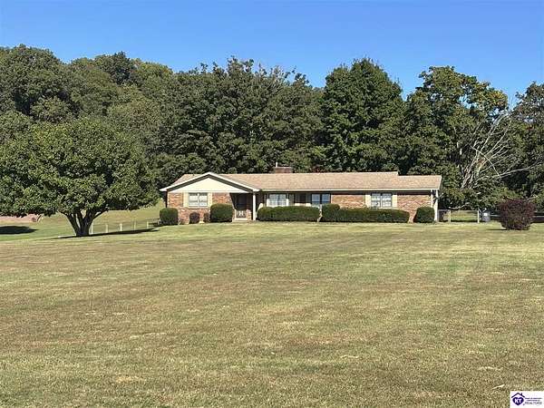 5 Acres of Land with Home for Sale in Vine Grove, Kentucky