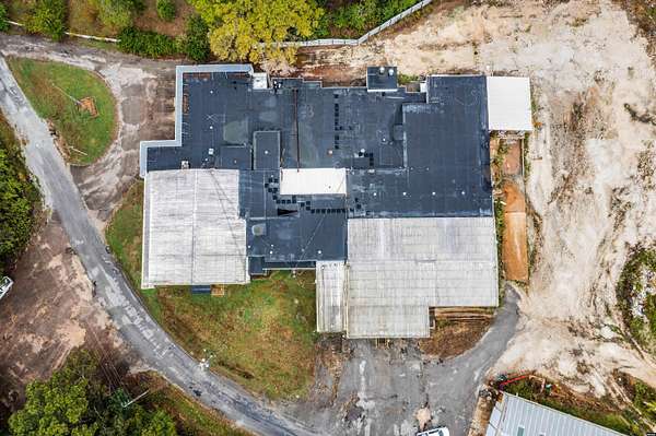 4.9 Acres of Commercial Land for Sale in Martin, Tennessee