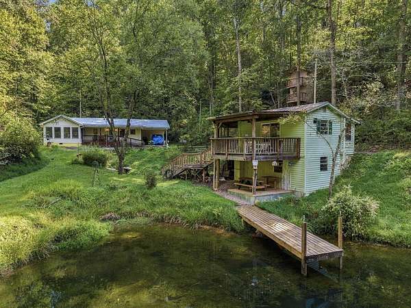 6 Acres of Land with Home for Sale in Ellijay, Georgia