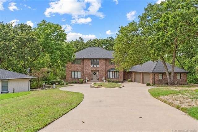 4.1 Acres of Land with Home for Sale in Bartlesville, Oklahoma