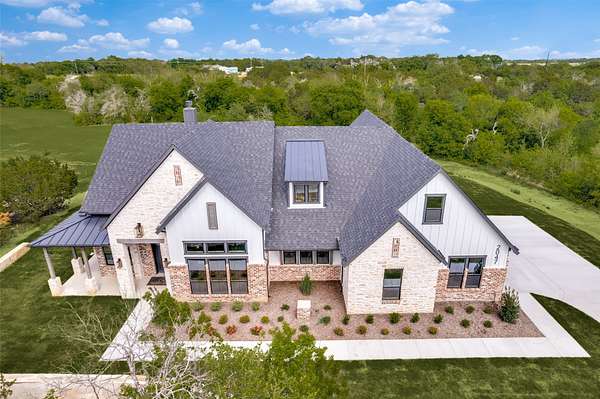 2.14 Acres of Land with Home for Sale in Weatherford, Texas