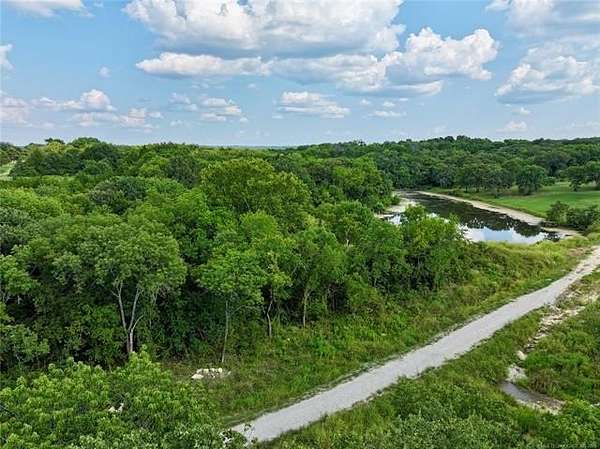 3 Acres of Residential Land for Sale in Sulphur, Oklahoma
