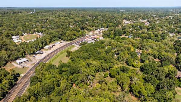 0.47 Acres of Residential Land for Sale in Palestine, Texas