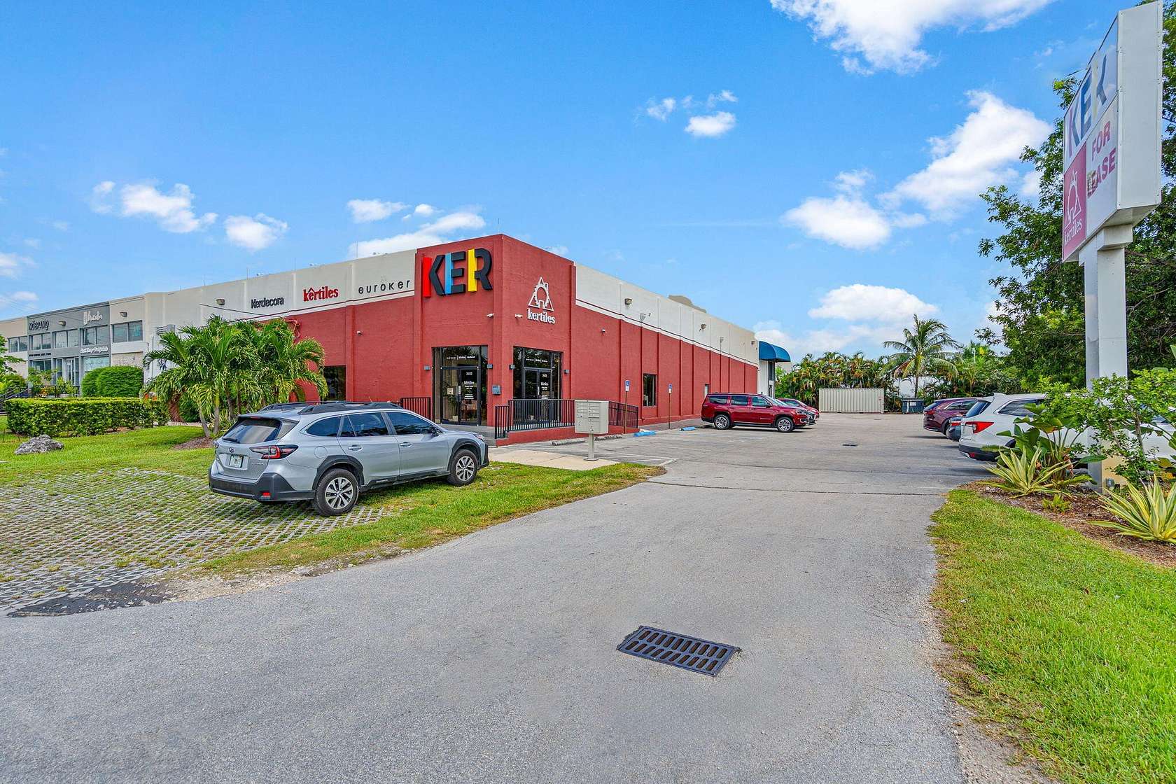 1.9 Acres of Improved Commercial Land for Lease in Doral, Florida
