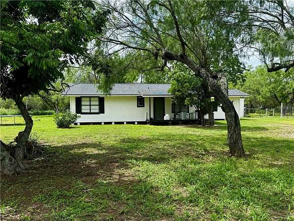 2.5 Acres of Land with Home for Sale in Sandia, Texas
