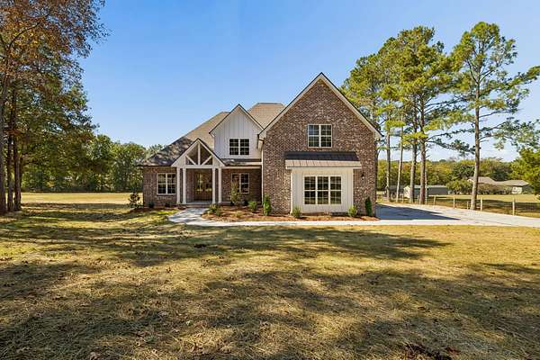 1.63 Acres of Land with Home for Sale in Mount Juliet, Tennessee