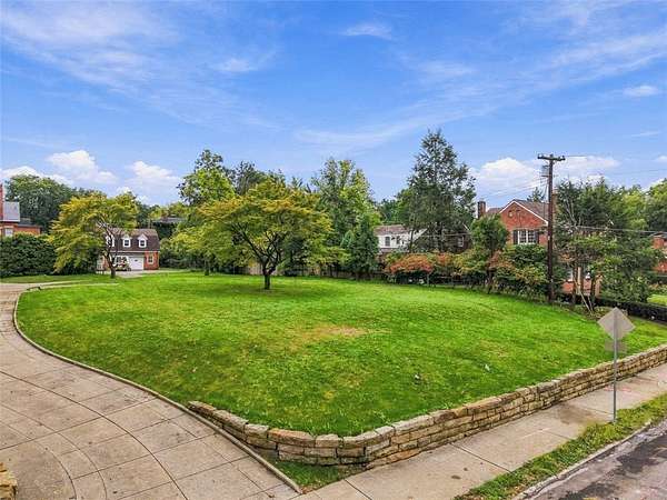 0.38 Acres of Residential Land for Sale in Shadyside, Pennsylvania