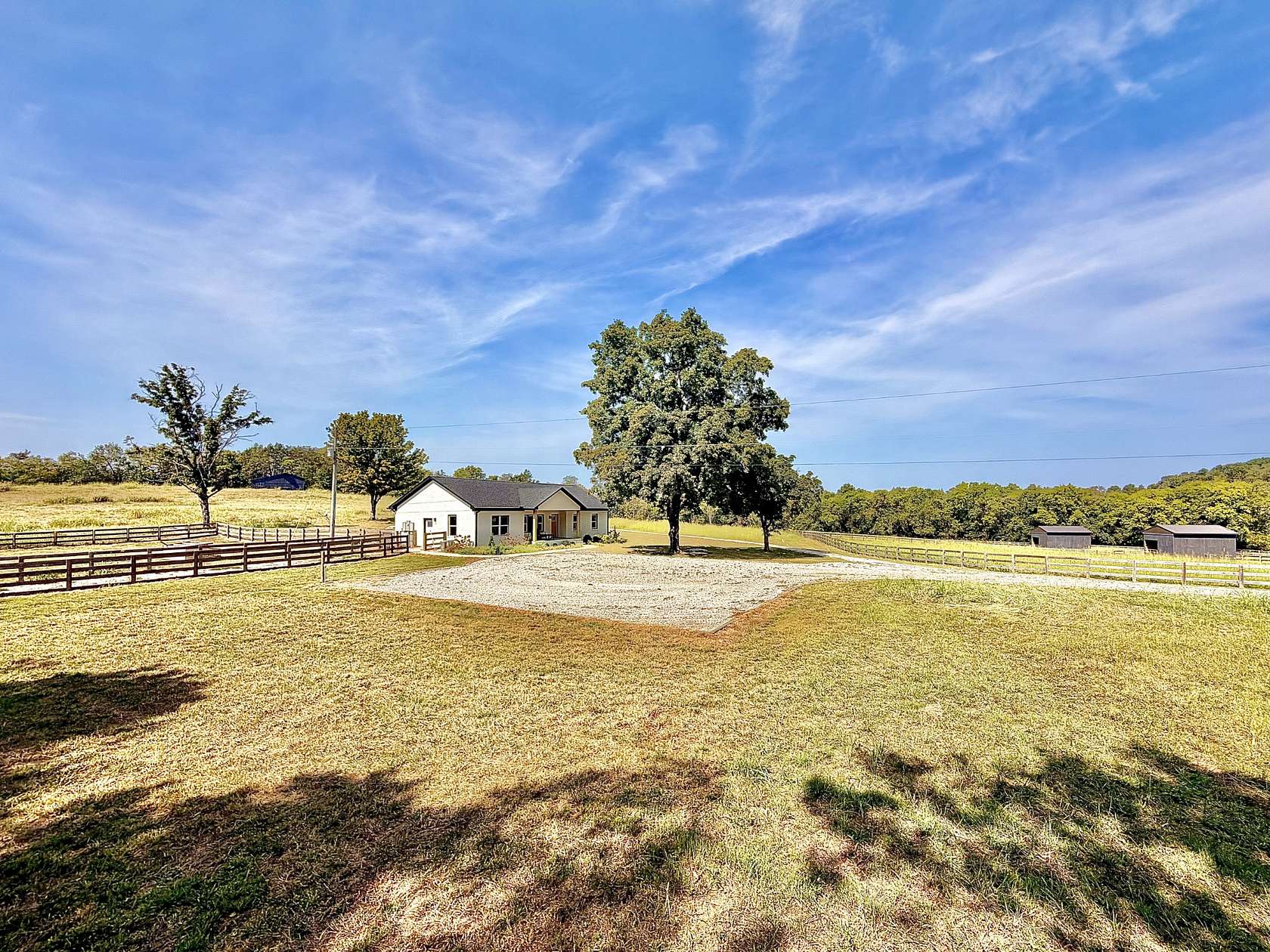 17.6 Acres of Land with Home for Sale in Pulaski, Tennessee