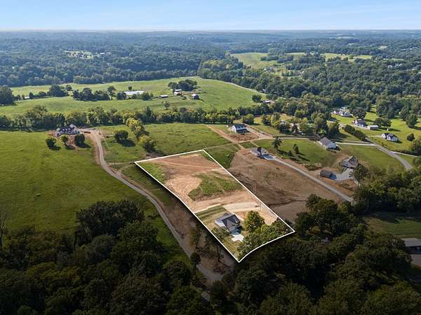 2.59 Acres of Land with Home for Sale in Greenbrier, Tennessee