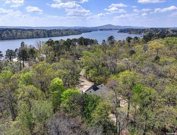 1.5 Acres of Residential Land for Sale in Hot Springs, Arkansas