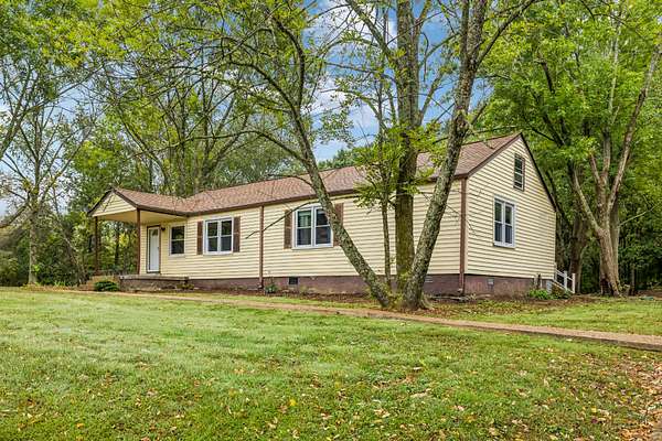 5 Acres of Land with Home for Sale in Goodlettsville, Tennessee