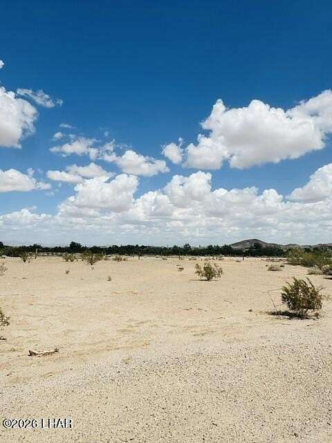 1 Acre of Land for Sale in Bouse, Arizona