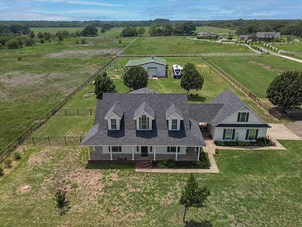 6.4 Acres of Land with Home for Lease in Aubrey, Texas